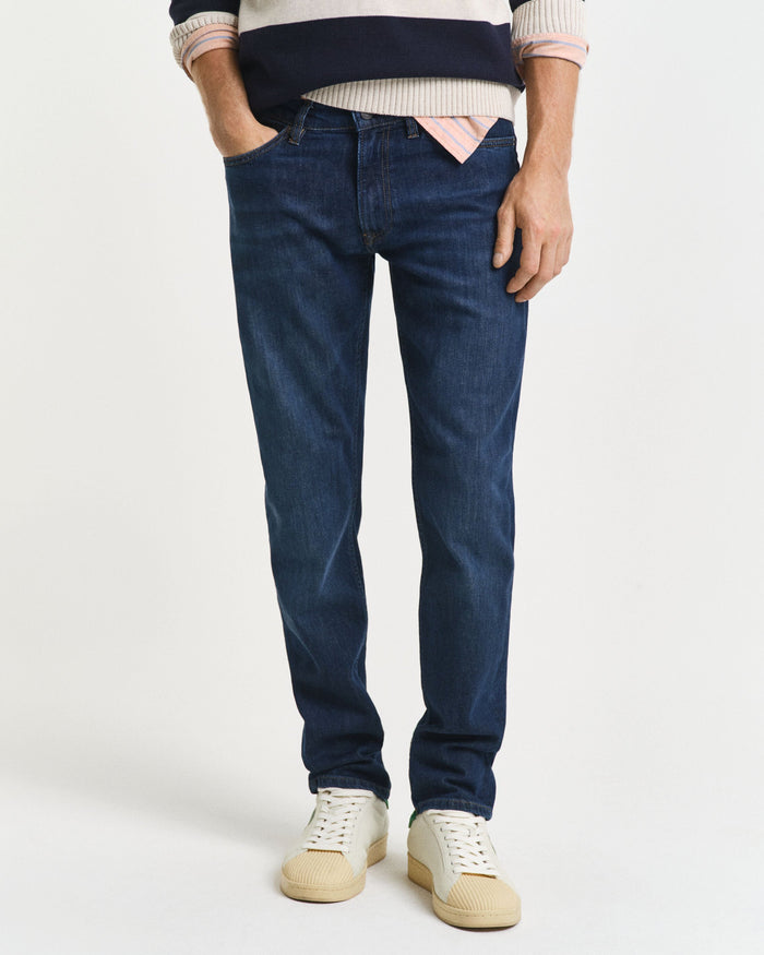 Slim Fit Jeans in Dark Blue
