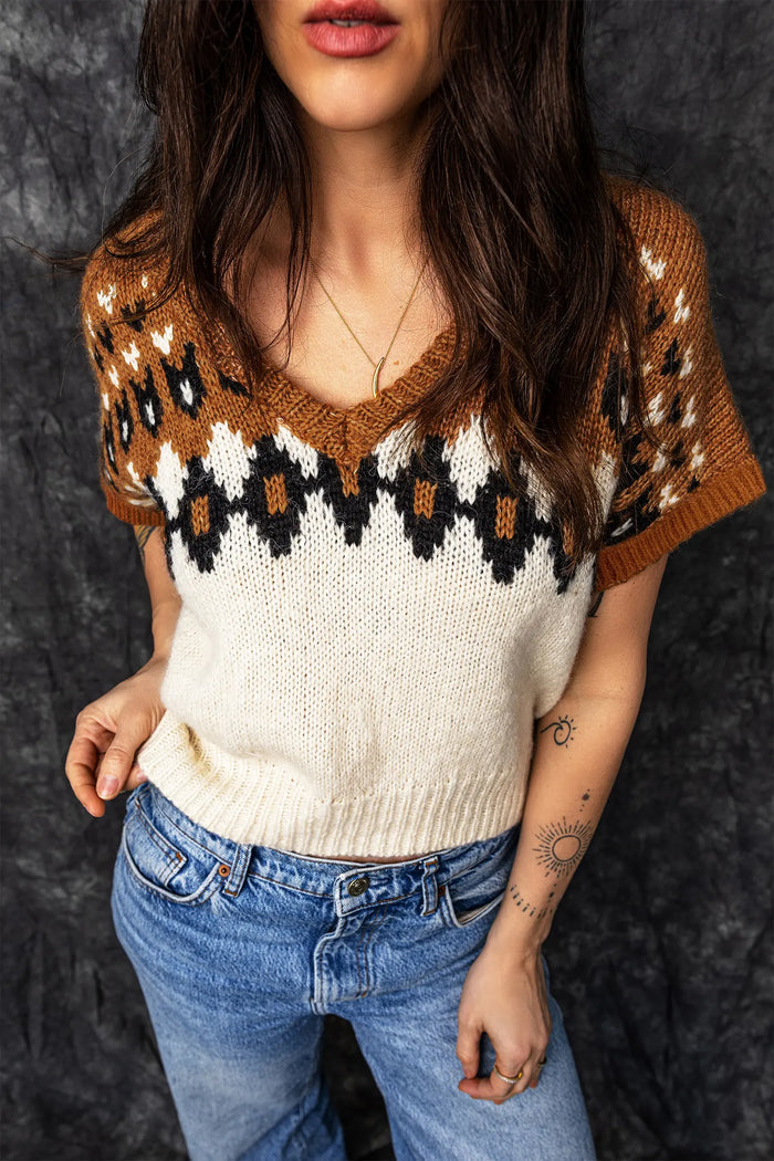 V Neck Short Sleeve Geometric Print Western Style Knit Tee – Brown
