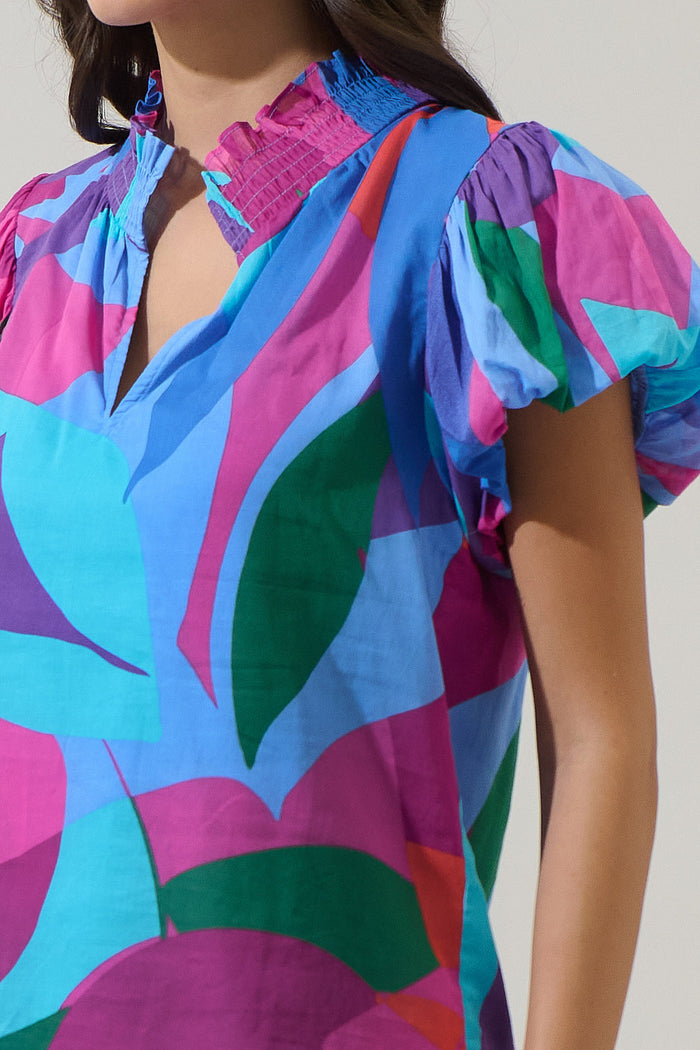Vemmy Abstract Poly Smocked Top