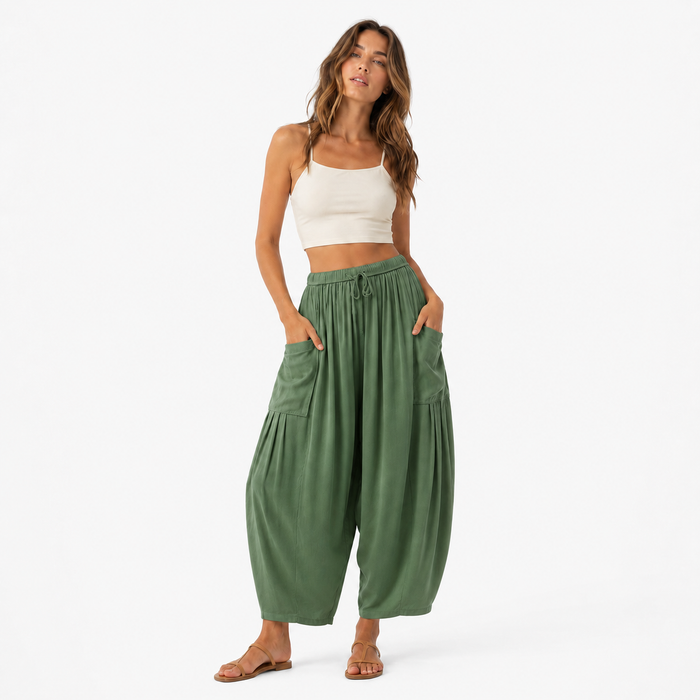 Cropped wide leg trousers with breathable fabric and soft movement