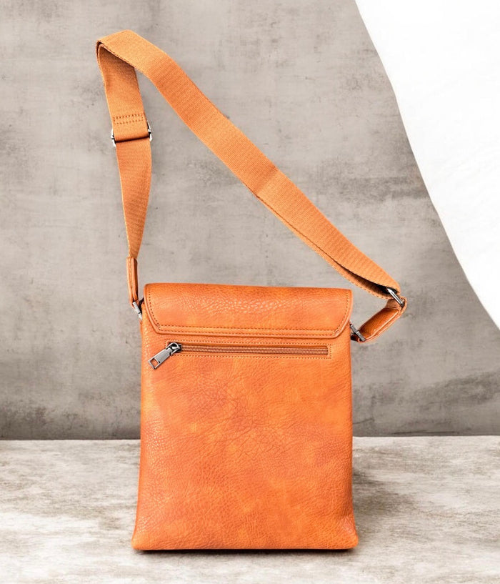 Kevico WK side bag with zipper in brown, stylish accessory featuring adjustable strap and compact storage.