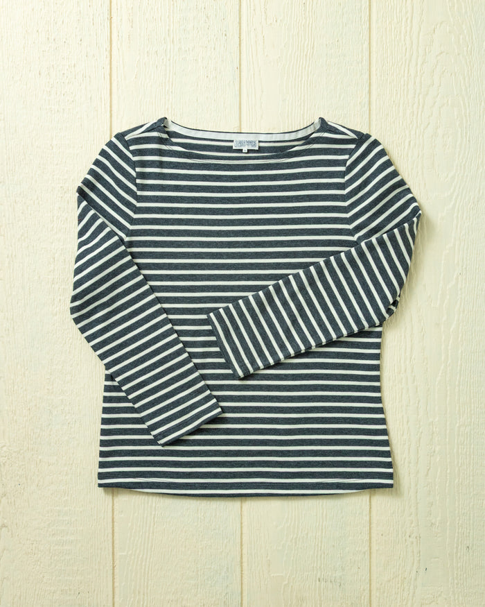 Women's Breton Stripe Boatneck Tee in Graphite/Off White