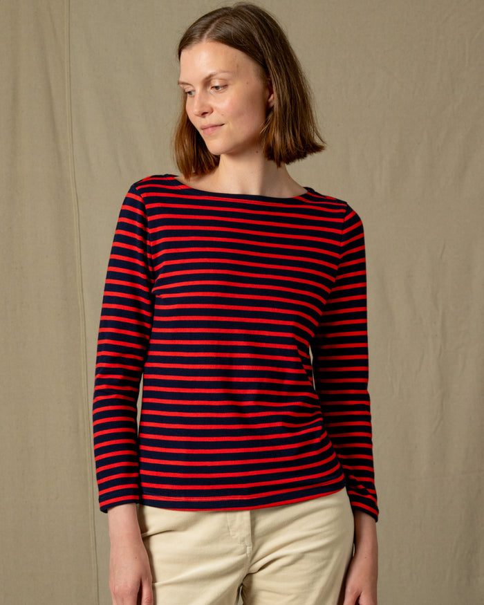 Women’s Breton Stripe Boatneck Tee in Navy/Red