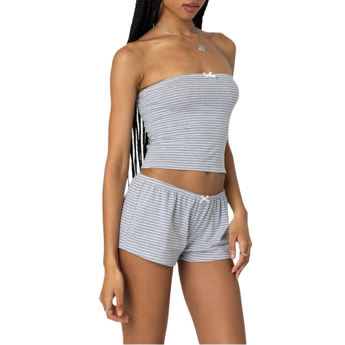 women summer shorts set relaxed everyday wear look