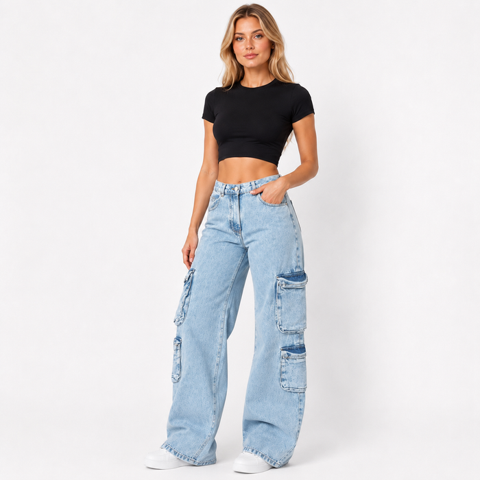 Blue high-waisted women's jeans with a high waist, straight leg and slight stretch for versatile everyday streetwear outfits.